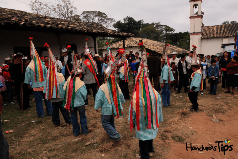 El Guancasco es una tradición con baile de los pueblos lencas.