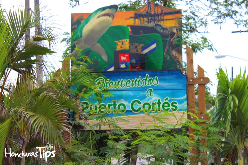 Puerto Cortés cuenta con una de las ferias más coloridas de la costa Norte de Honduras.