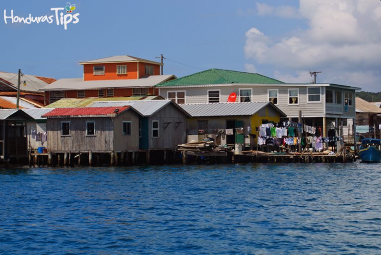 Las casas de Guanaja son un prototipo del ingles que vive en el Caribe.