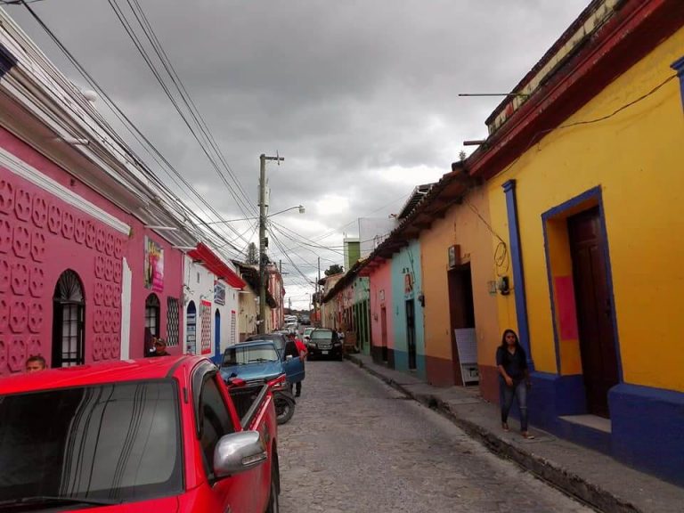 Las calles y casas de Santa Rosa son similares a Antigua Guatemala. 