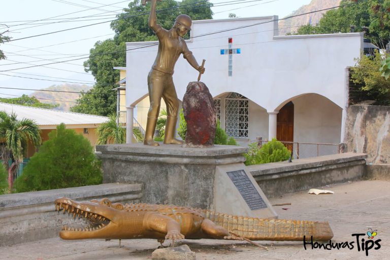 Uno de los mitos más populares de El Corpues es el famoso lagarto de oro. 