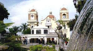 Iglesia Catedral de la ciuda de San Pedro Sula_Honduras