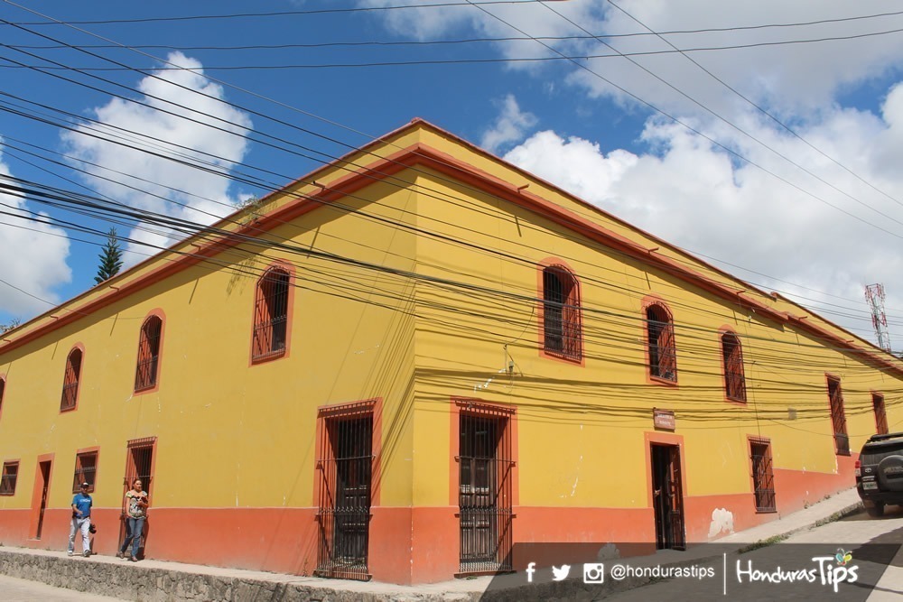 Convocan a Juegos Florales de Santa Rosa de Copán Honduras Tips