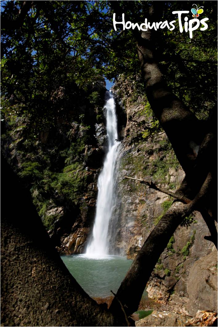 cascada en Parque Nacional La Botija, Choluteca