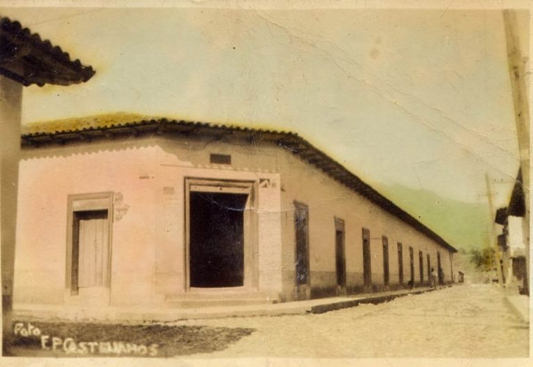 Casas y calles de Gracias en el siglo XX.