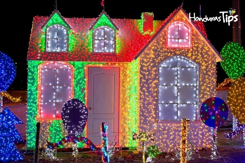Las atractivas villas navideñas que adornan la capital
